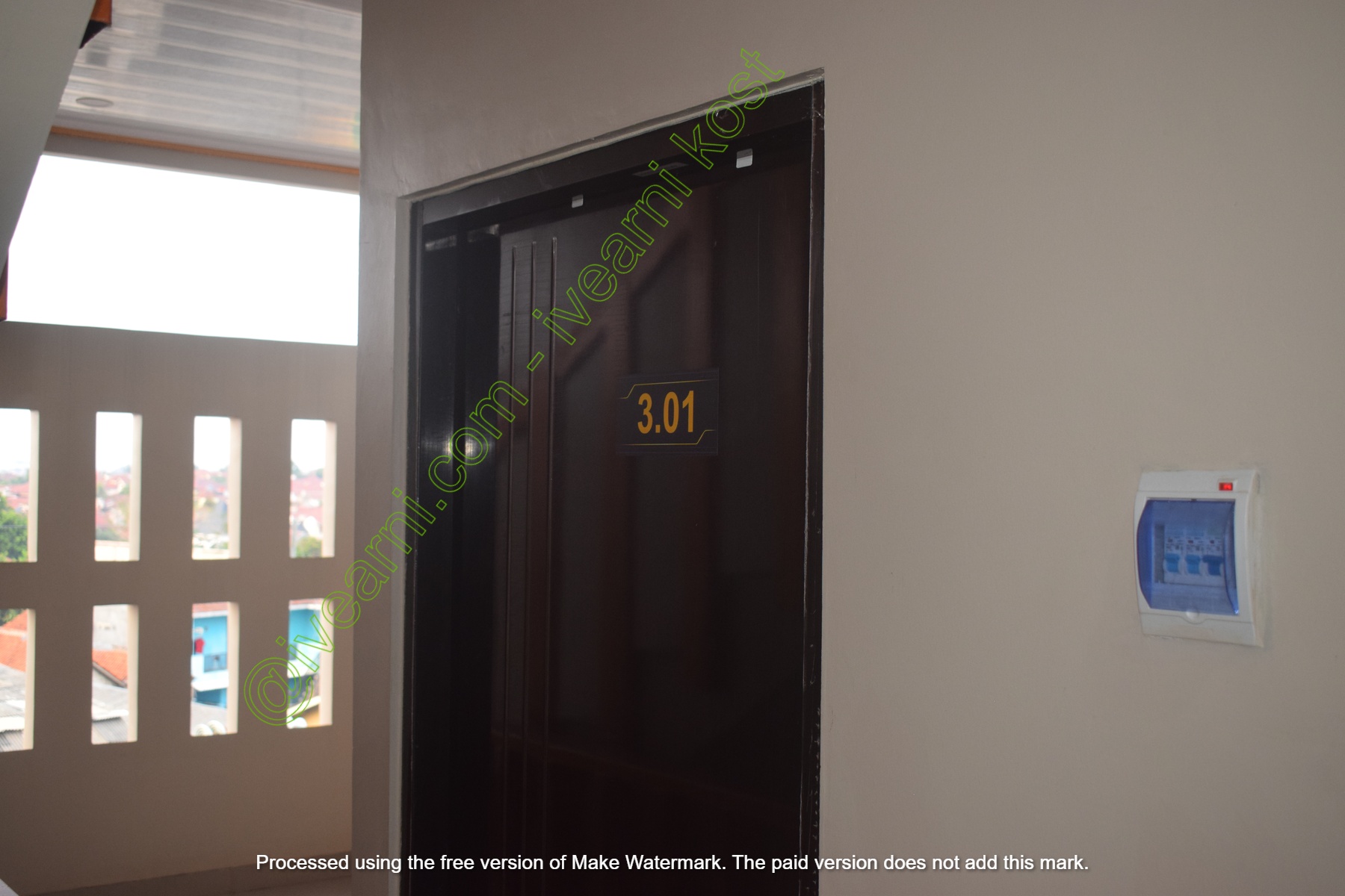 Kamar 301 - Lantai 3